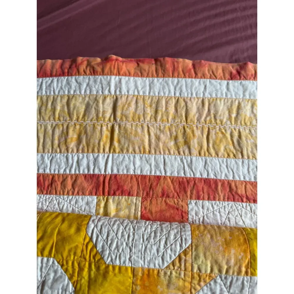 Handmade Monterrey Medallion Quilt 96x75 Yellow Peach Cotton Patchwork Blanket